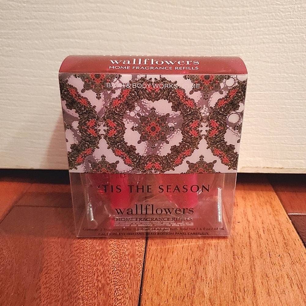 Bath & Body Works Wallflowers 'Tis the Season